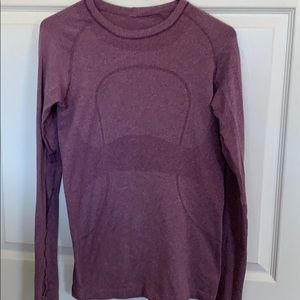 Lululemon long sleeve shirt